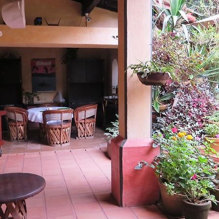 Hotel Casa Abierta Valle de Bravo Exteriör bild